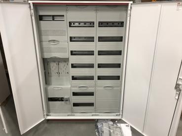 Striebel&John Zählerschrank 2x eHZ Zählerfeld + 1x Verteilerfeld + 1x Verteilerfeld mit APZ, 3-feldrig A37, ABB